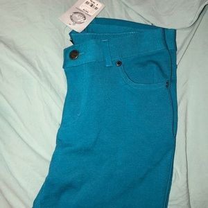 Blue skinny jeggings NWT